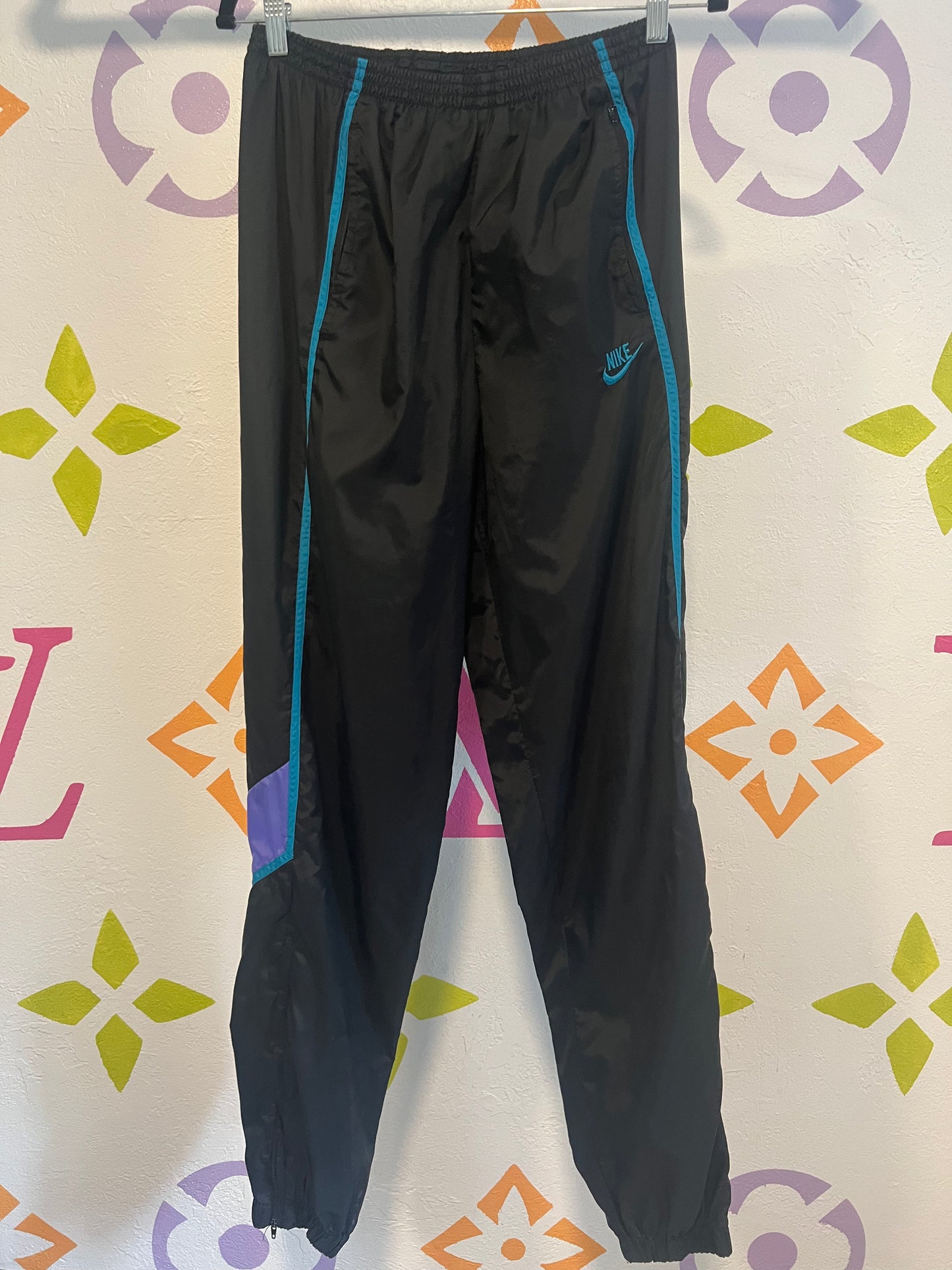 90's NIKE Nylon Pants - 28"