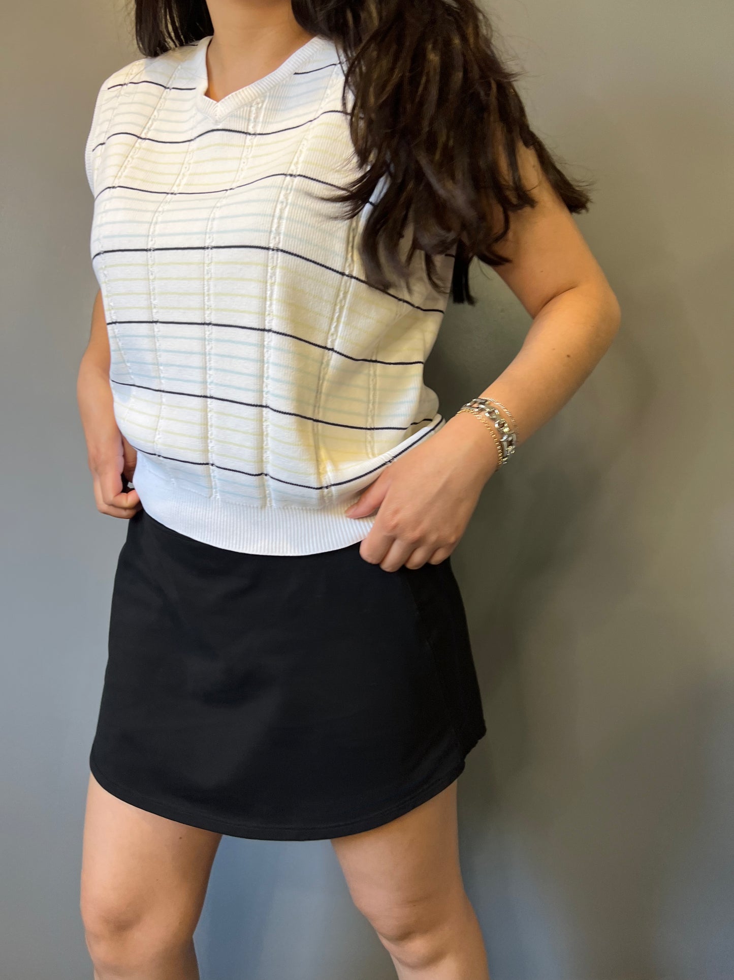 Izod Club Striped Knit Vest - S/M