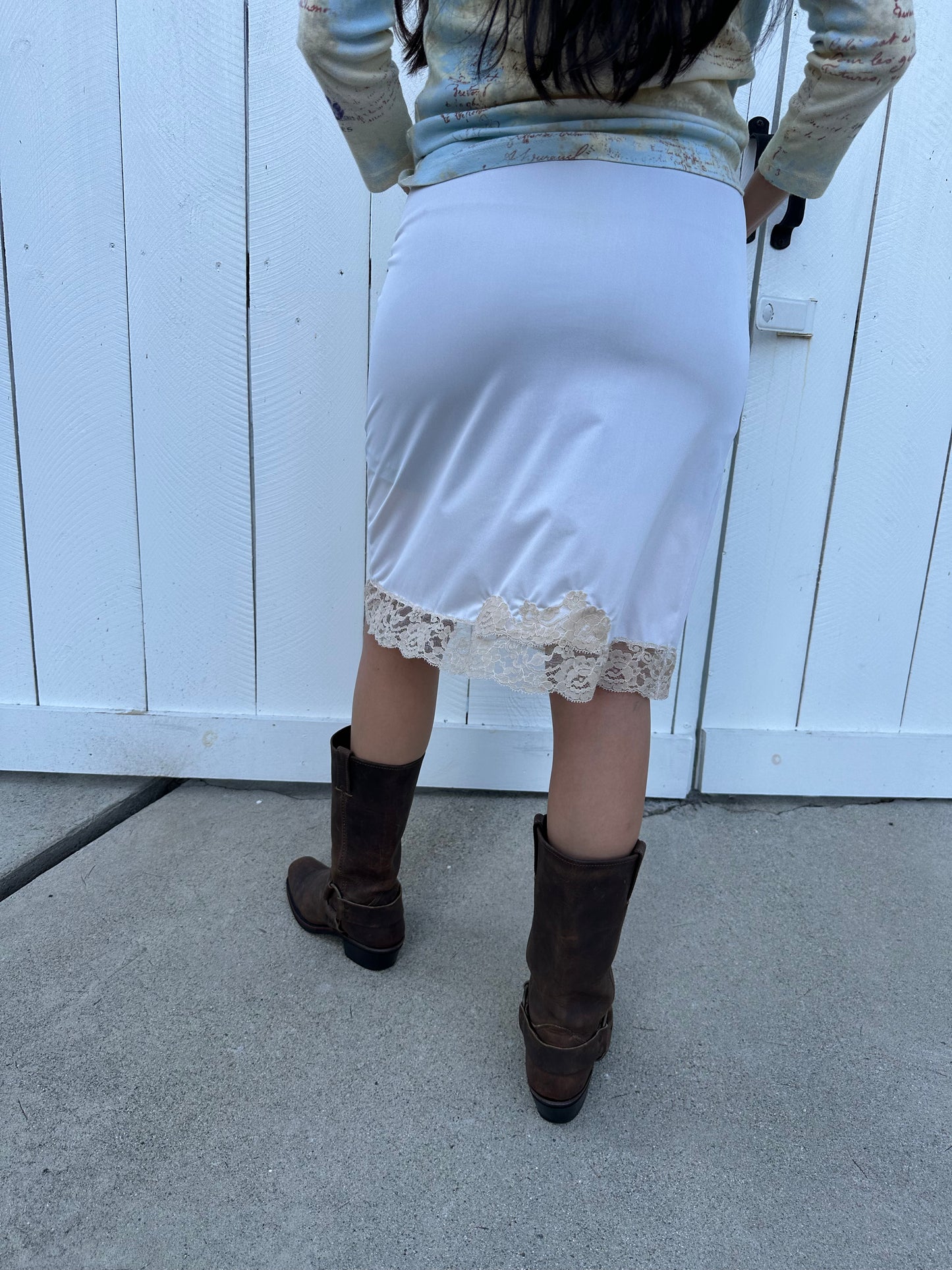 White/Beige Lace Slip Skirt - XS/S