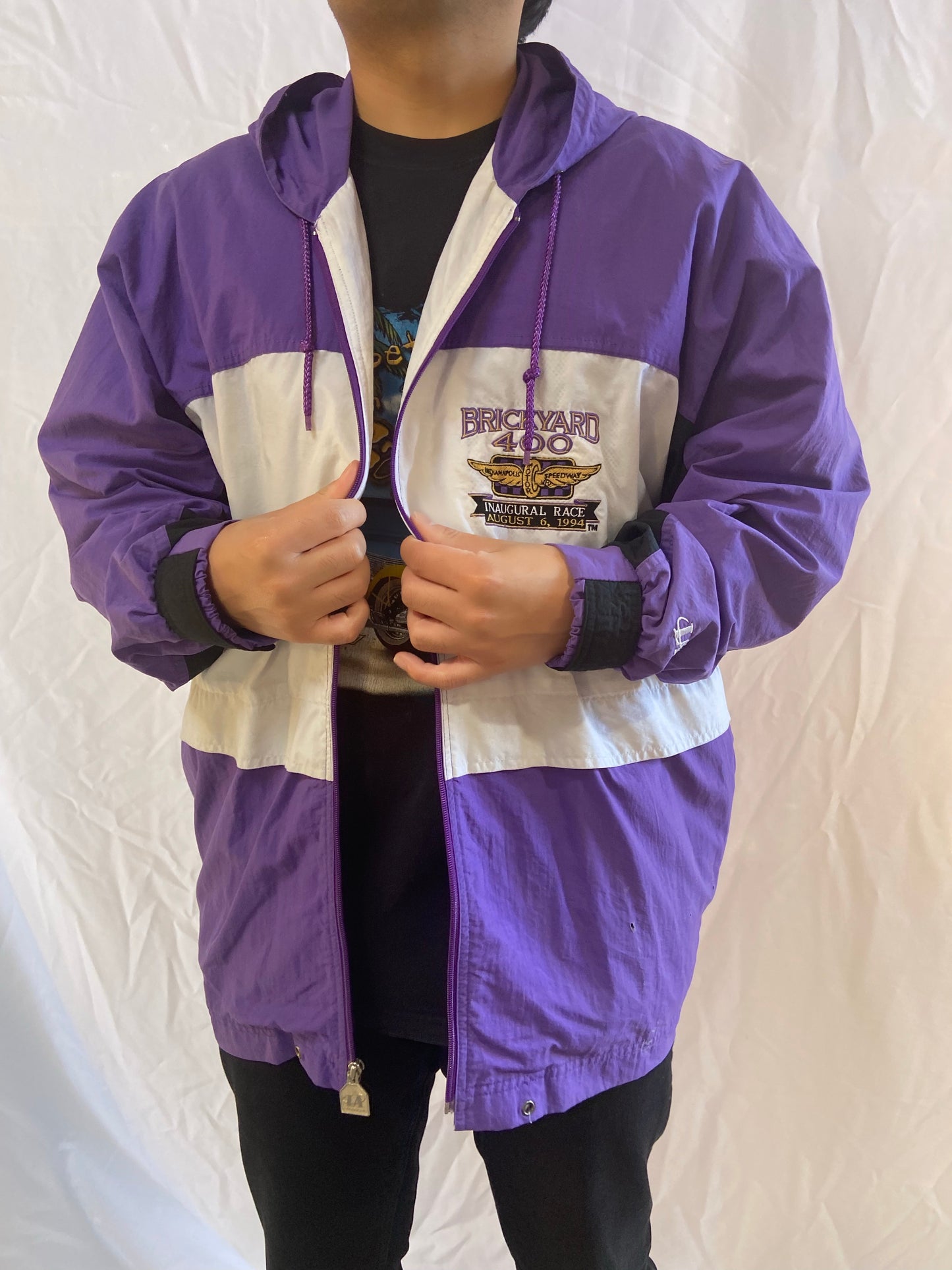 Brickyard Zip Up Nylon Jacket - Large