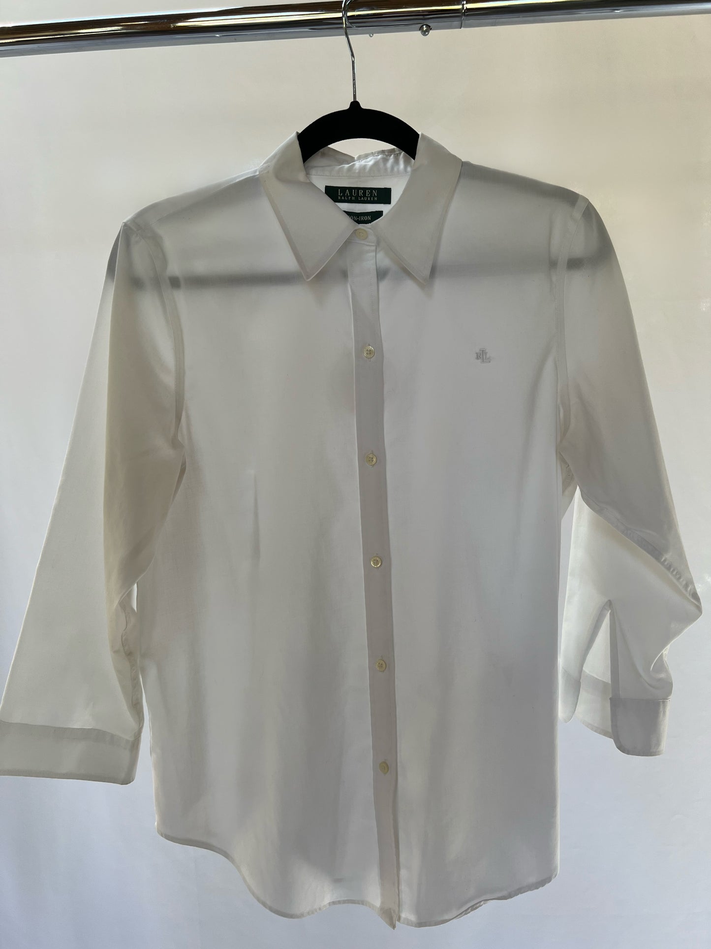 Ralph Lauren Button-Up - M