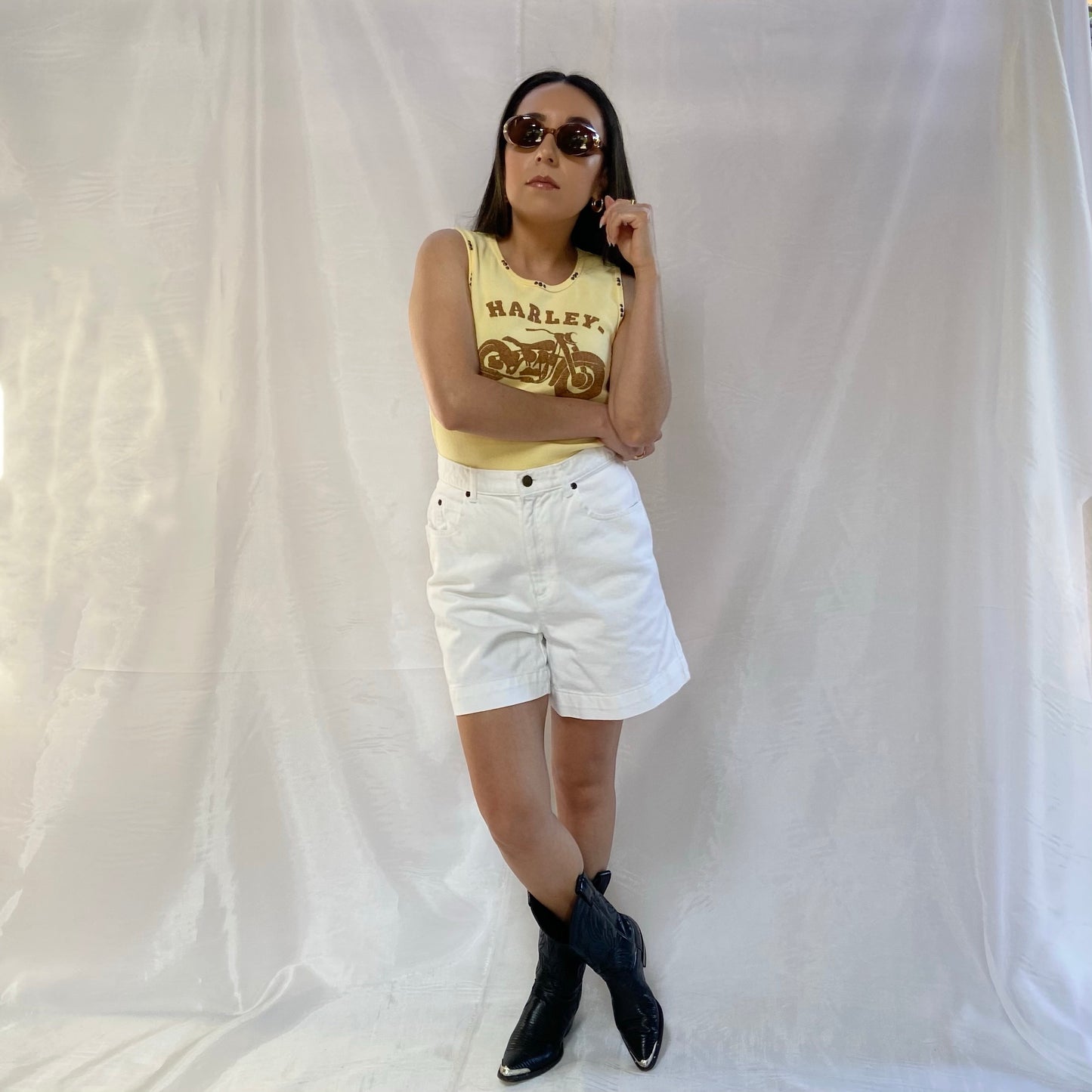 white vintage denim shorts