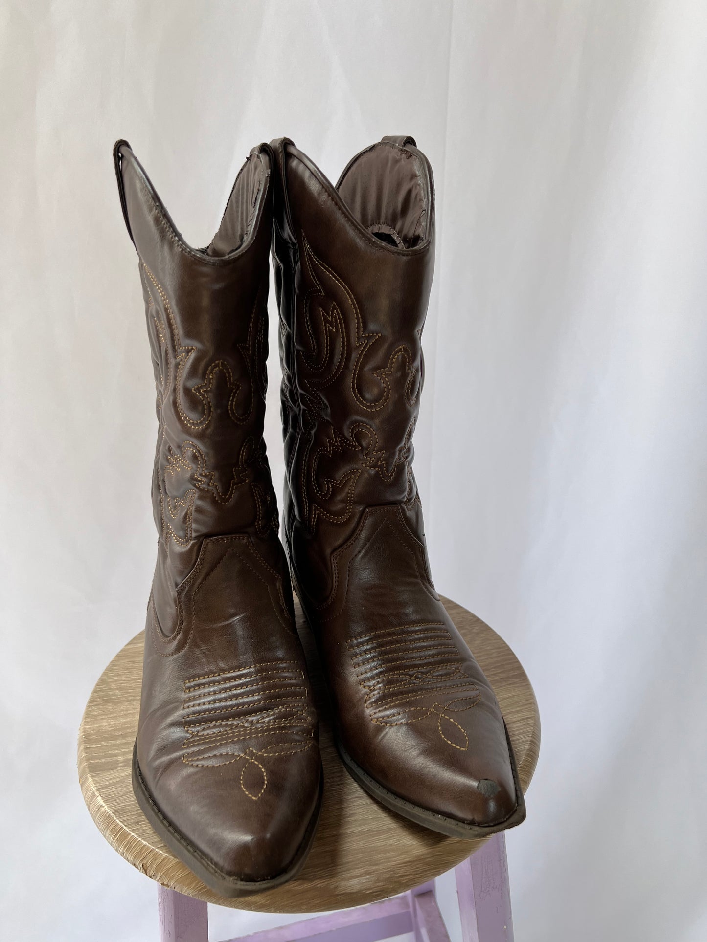 Brown Cowboy Boots - 7.5