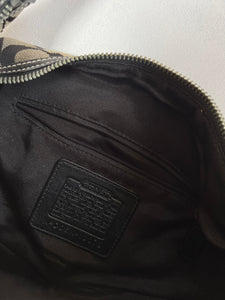 06 COACH Monogram Baguette Bag – JReyesFashion