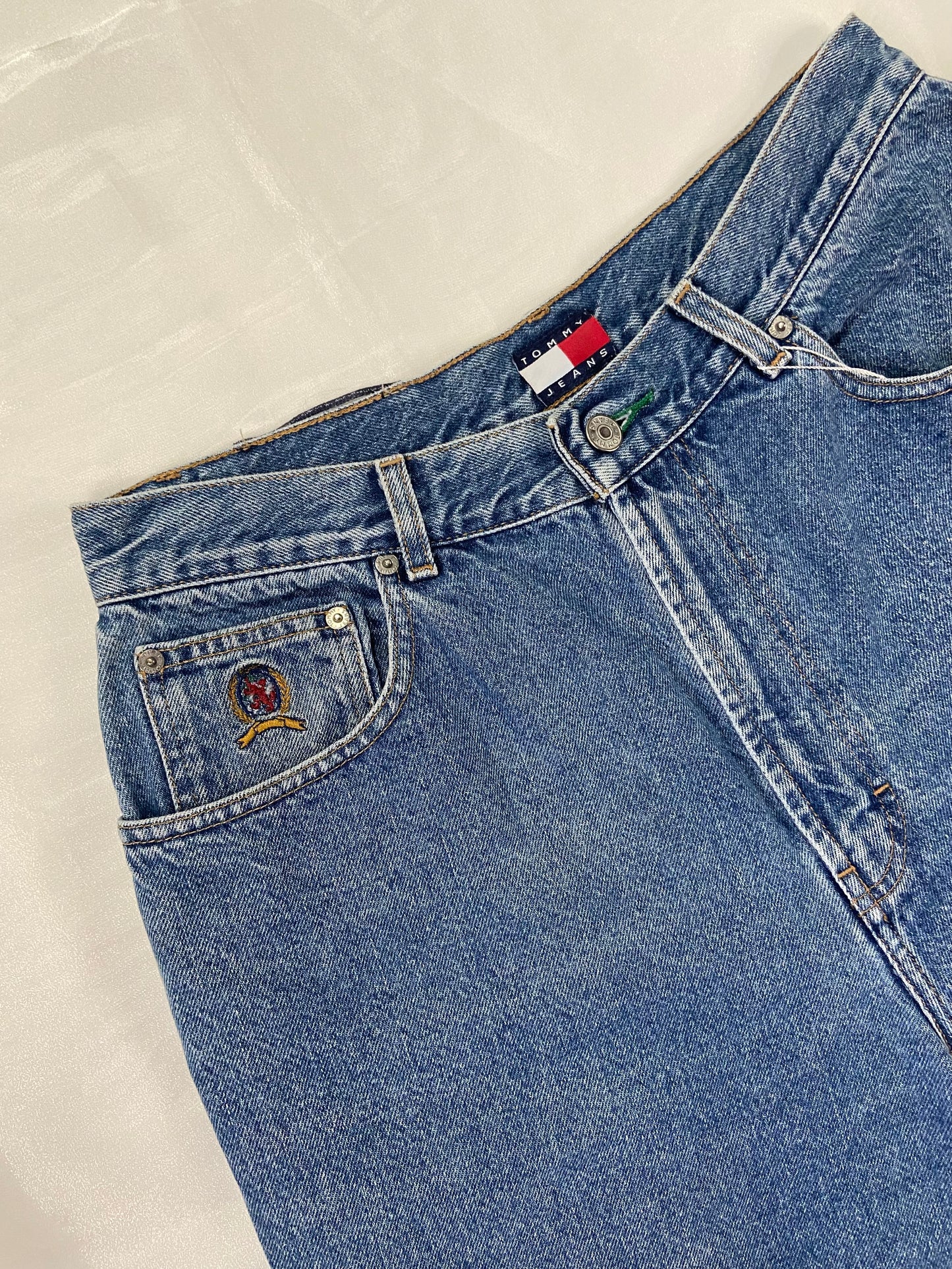 Tommy Jeans Medium Wash Denim Shorts - 31”