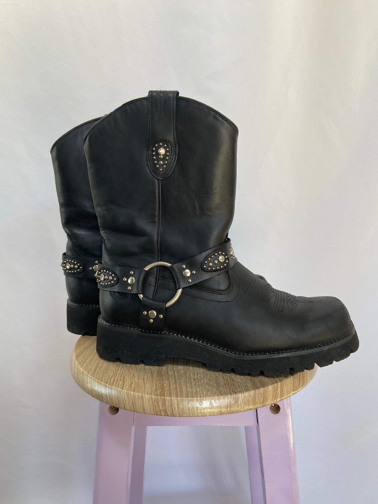 Black Leather Roper Boots - 8