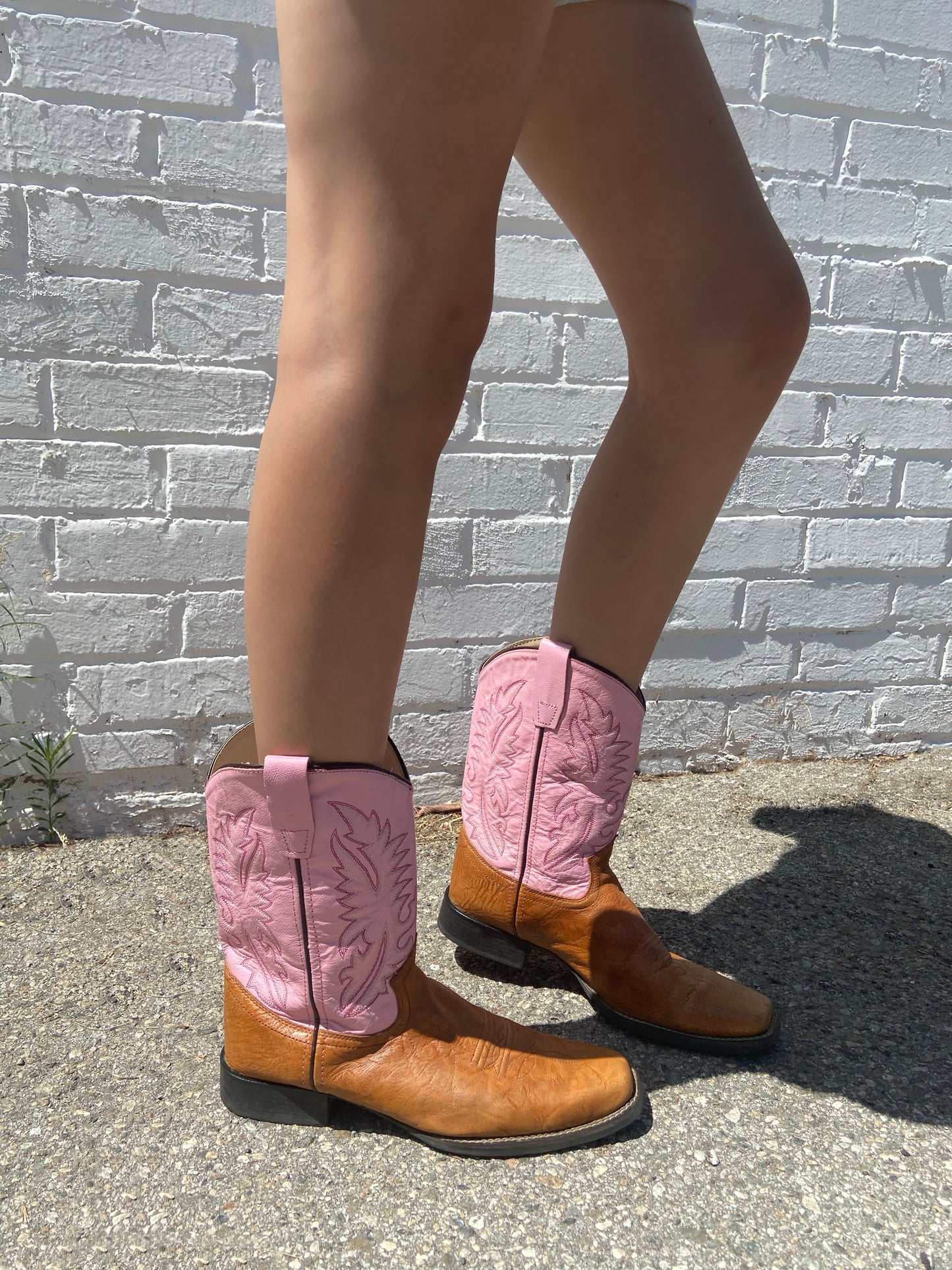 Pink and Tan Duotone Cowboy Boots - 7.5